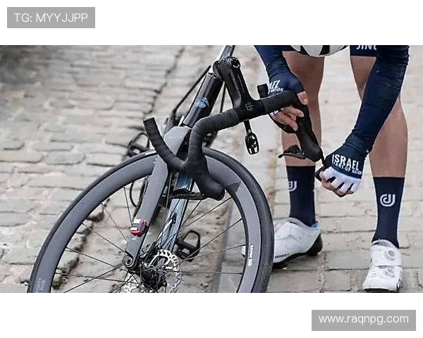 自行车队技术官的精细器材